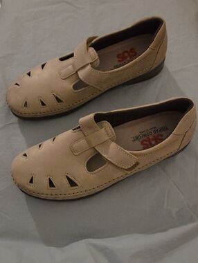 SAS Tripad Comfort Ladies shoes size 9.5 new without tags